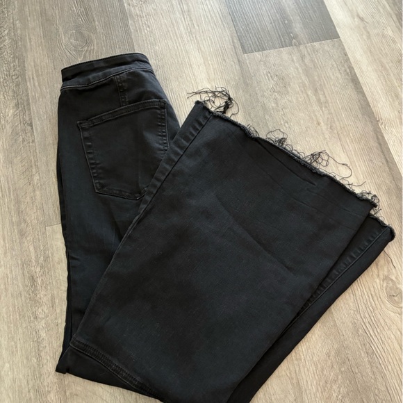 Free People Jeans - Picture 2 of 2